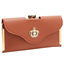 Load image into Gallery viewer, Diamond Crown Clutch Purse