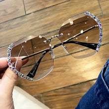 Load image into Gallery viewer, Oversized Rimless Sunglasses
